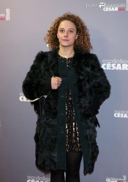 1061125-lors-de-la-ceremonie-des-cesar-le-22-620x0-1.jpg