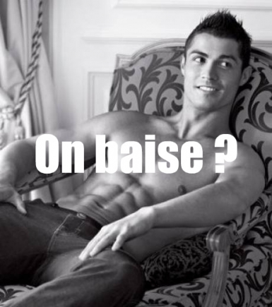 1285712419_cristiano_ronaldo_-_armani__pub_jeans_-1.jpg