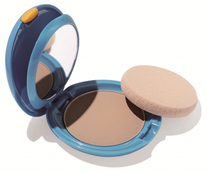 Fond de Teint Compact Solaire Porecteur SPF 30 eponge.jpg